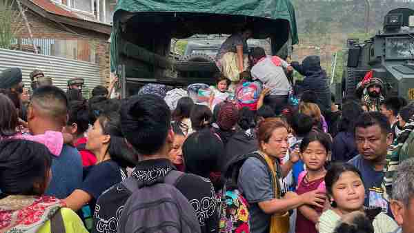 Manipur violence:Supreme Court also expressed deep concern over Manipur violence, stressed on relief, rehabilitation and protection of religious places