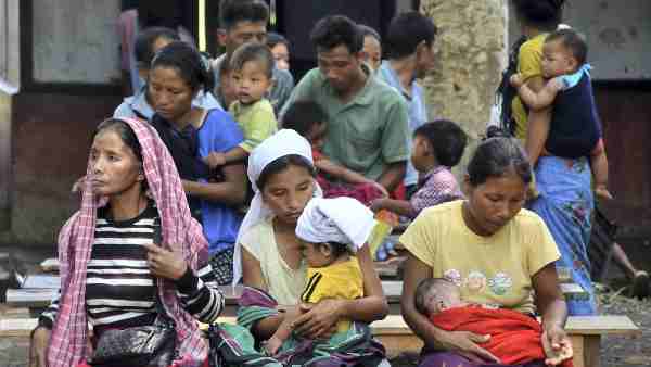 Manipur violence:Supreme Court also expressed deep concern over Manipur violence, stressed on relief, rehabilitation and protection of religious places