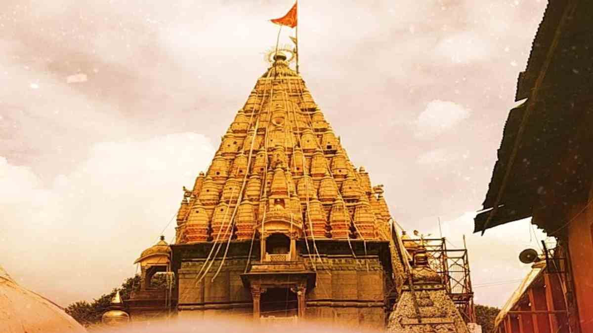 ujjain Mahakal VIP Darshan system became a business ujjain Mahakal VIP Darshan system became a business