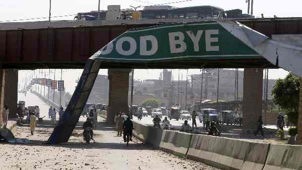 After Imran Khan, there is a demand for the arrest of property tycoon Malik Riaz in Pakistan, the owner of Asias largest real estate company