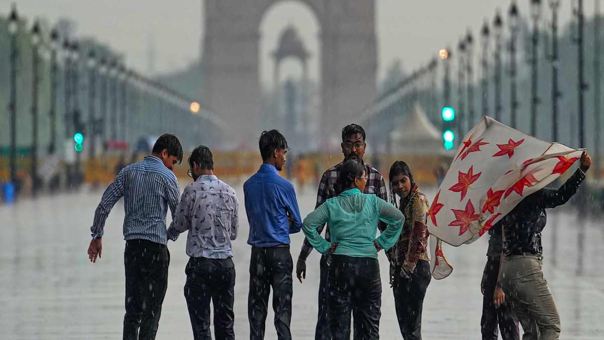 Delhi Weather Updates: Delhi Weather Updates: