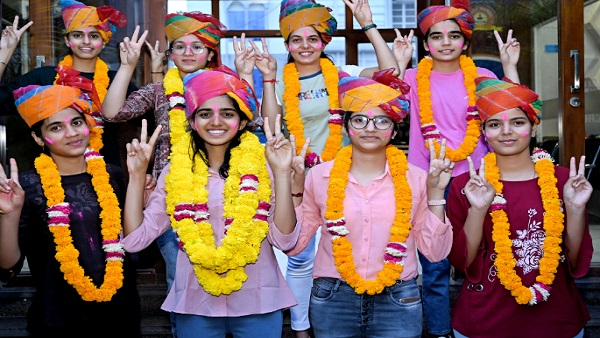 Rajasthan Topper 12th Arts 2023 Vidushi Shekhawat