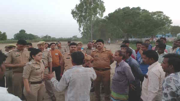 Brutality with a 7-year-old girl rape murder Legs cut off acid poured eyes gouged out in kannauj 