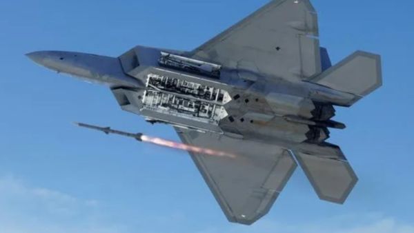 AIM-260 missile