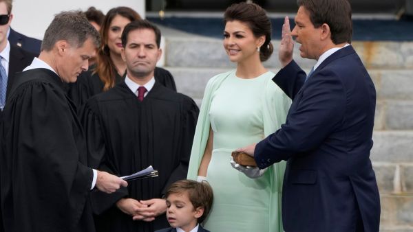 Donald Trump Vs Ron DeSantis Donald Trump Vs Ron DeSantis