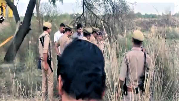 Fatehpur Double Murder murder of two girls during marriage ceremony by crushing with stones