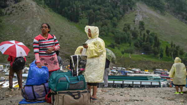 Amarnath Yatra 2023 Halwa Poori, Dosas, Chhola Bhaturas, cold drink Banned these Food Items Allowed