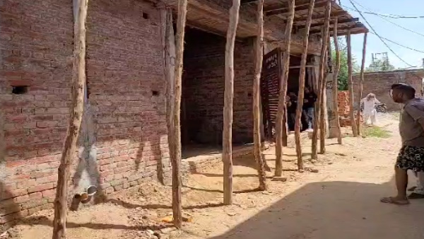 wife killed Husband because of affair with brother in law and buried dead body in pit in his house 