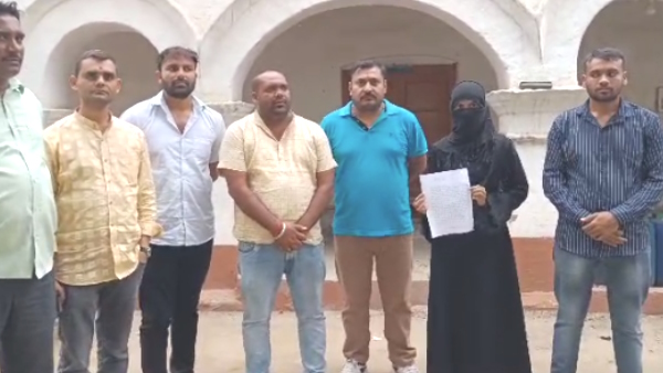 Love Jihad Ghazipur hindu girl trapped held hostage in madrasa then sold to people raped repeatedly 