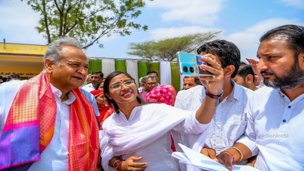 ashok gehlot 