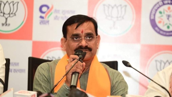 VD Sharma said that Sanjay Gandhi threw dice towards Shakuni, Kamal Nath also had role