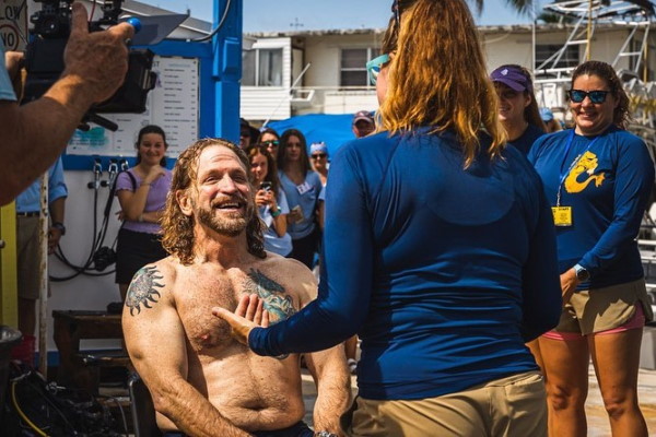 florida scientist Joseph Dituri breaking record for 100 days living underwater he feels 10 years younger florida scientist Joseph Dituri breaking record for 100 days living underwater he feels 10 years younger