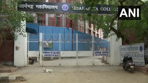 Delhi University Murder News