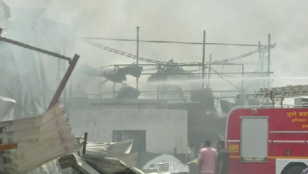 Fire in maharashtra Gangadham news