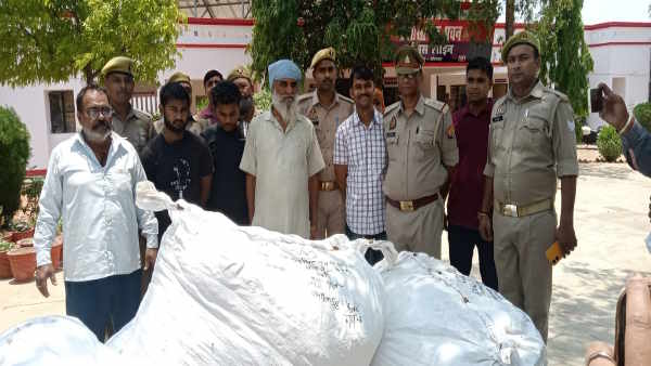 Sonbhadra Illegal marijuana worth lakhs hidden in diesel tank of truck police caught 4 smugglers 