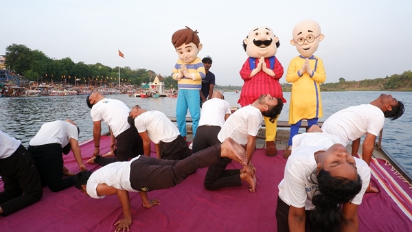 Yoga-Divas-2023-mega-event-in-jabalpur Yoga-Divas-2023-mega-event-in-jabalpur