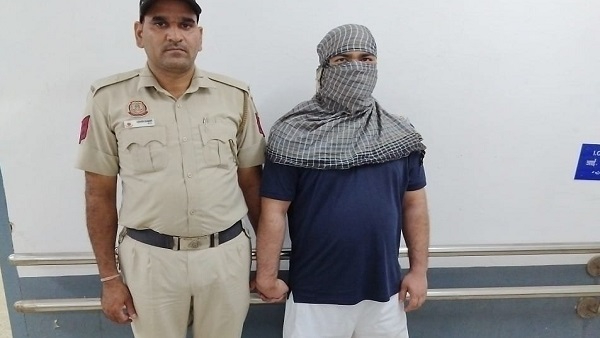 ITBP अधिकारी के बेटे ने कांस्टेबल की गोली मारकर कर दी हत्या ITBP अधिकारी के बेटे ने कांस्टेबल की गोली मारकर कर दी हत्या