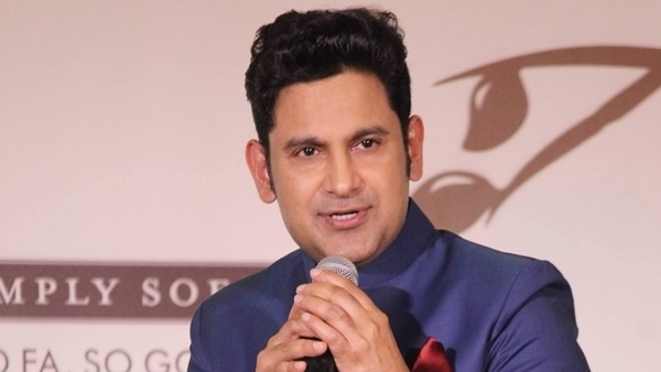 manoj muntashir
