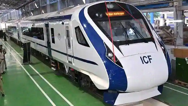 Mumbai Vande Metro Train 