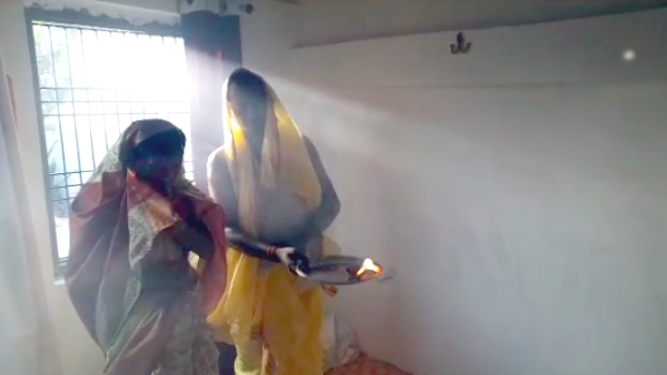 whole family adopted Hinduism Abid Ansari became Aryan rajbhar and Shabnam ansari became Khushboo whole family adopted Hinduism Abid Ansari became Aryan rajbhar and Shabnam ansari became Khushboo
