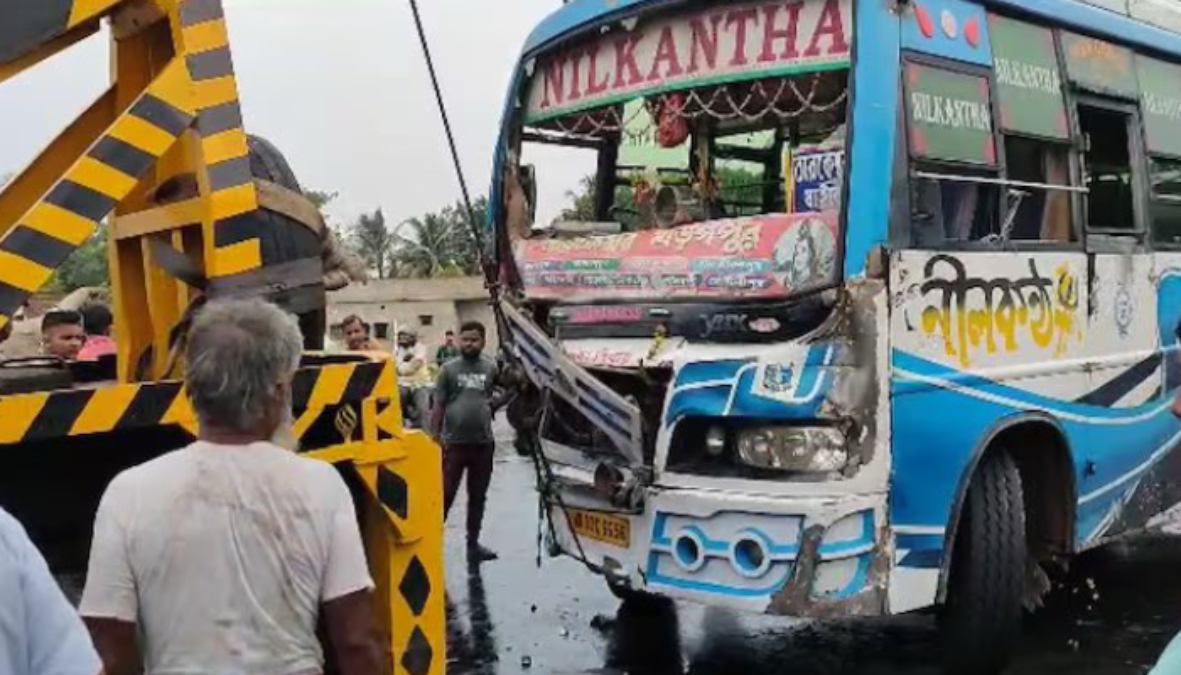 bus accident in bengal bus accident in bengal