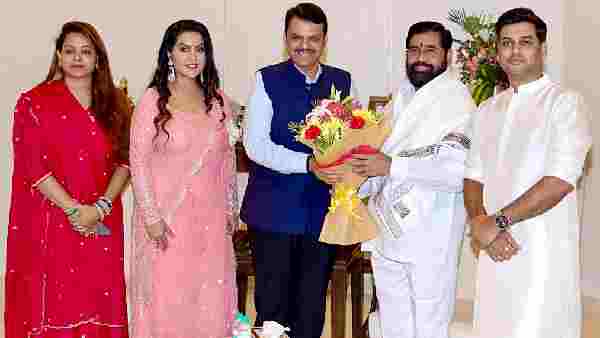 Amruta Fadnavis and Devendra Fadnavis Amruta Fadnavis and Devendra Fadnavis