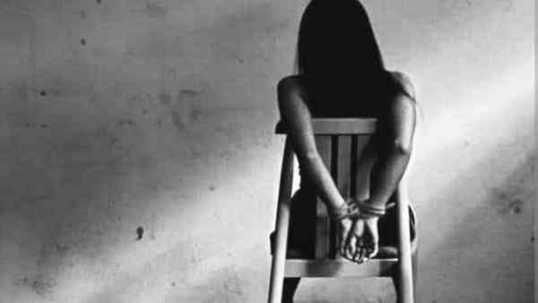 opinion of psychologist and senior advocate over Increasing crimes against women in live-in