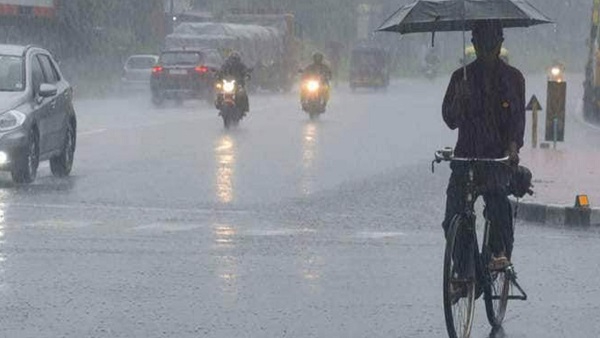 Weather: 62 साल बाद दिल्ली-मुंबई में एक साथा आया मॉनसून