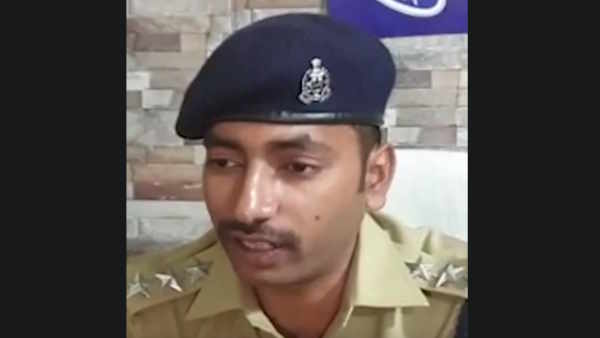 Meerut Karate teacher raped 10 year old girl student in school guard room Meerut Karate teacher raped 10 year old girl student in school guard room