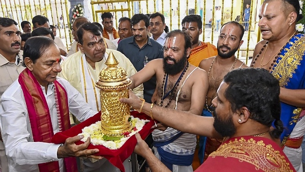 telangana cm kcr decisions to solved water crisis