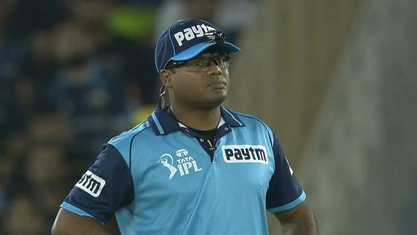 umpire nitin menons umpire nitin menons