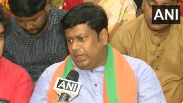राज्यपाल कर रहे बंगाल के लोगों को बचाने की कोशिश: BJP