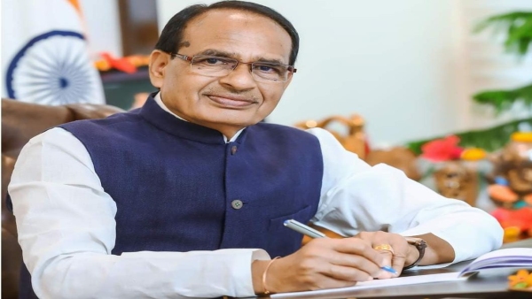 CM Shivraj furious over Arun Yadavs comment on PM Modis father, said- This is Congress culture