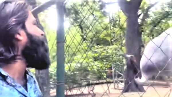 despite being banned Arif secretly reached the zoo in Kanpur to meet the saras video went viral