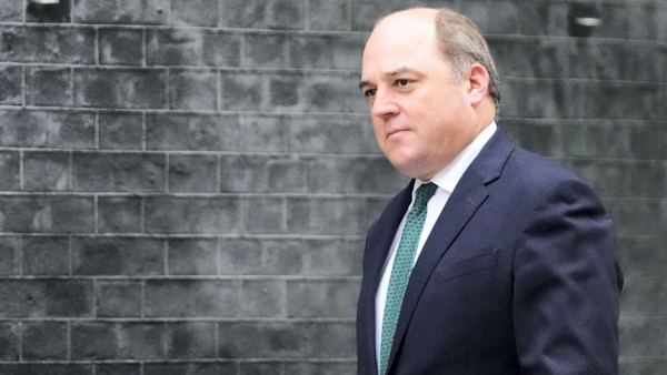 UK Defence Minister To Quit