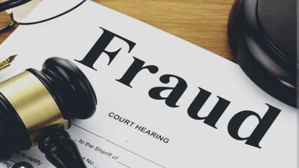 Land-builder charged development charge but did not provide facility, complaint of fraud colonizer