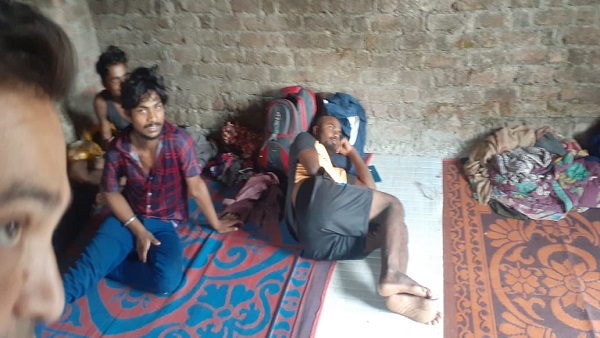 BPCL में काम करने वाले डेढ़ दर्जन मजदूर बीमार 