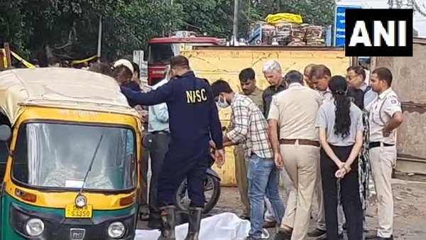 Delhi auto driver died