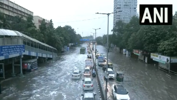 delhi traffic