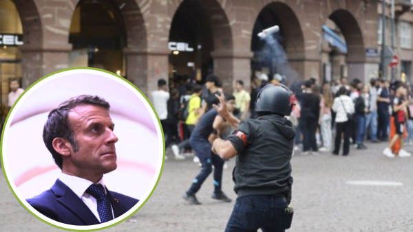 Emmanuel Macron blame video games