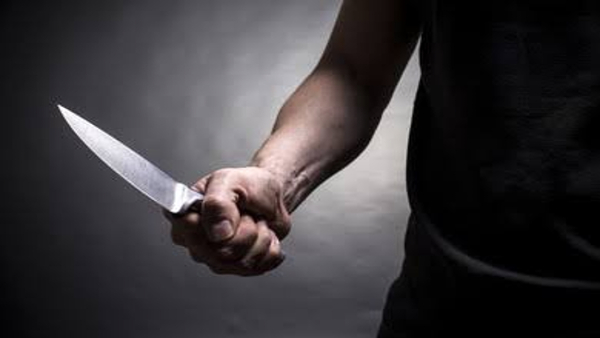 Ex Fiance stabbed girl with knives