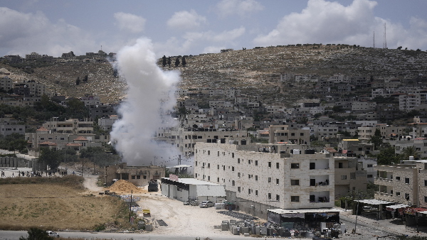 israel air strike on palestine