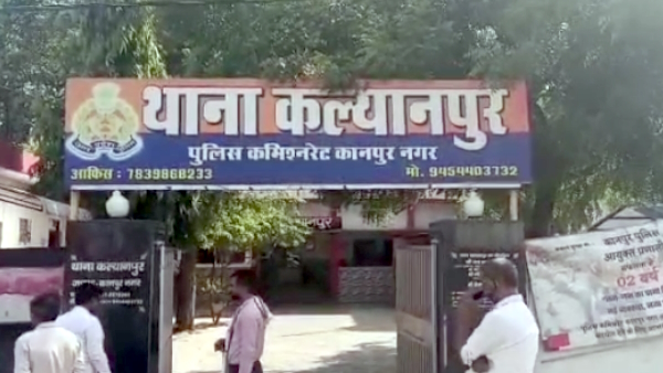 Love Jihad 16 year old girl blackmailed and raped by two boys of jhansi forcing to convert religion Love Jihad 16 year old girl blackmailed and raped by two boys of jhansi forcing to convert religion