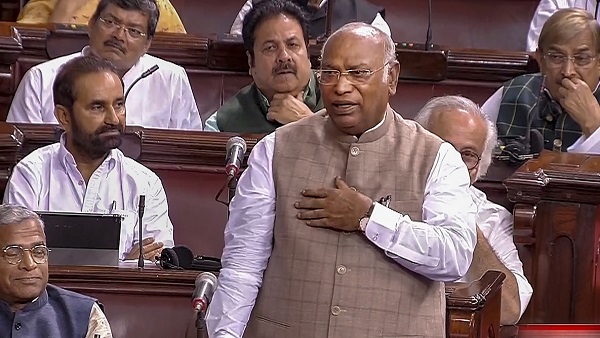 अमित शाह के बाद खड़गे ने मणिपुर पर चर्चा की मांग की