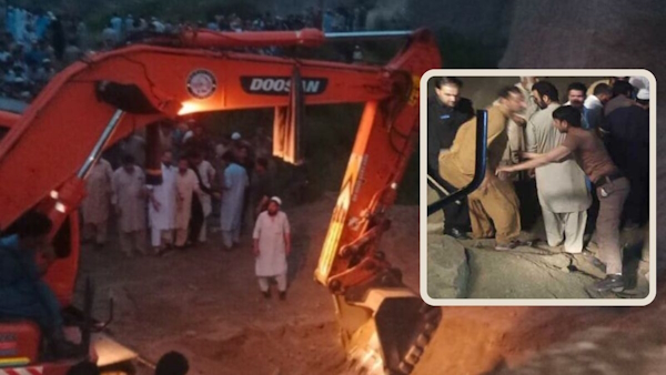 8 kids killed in landslide 