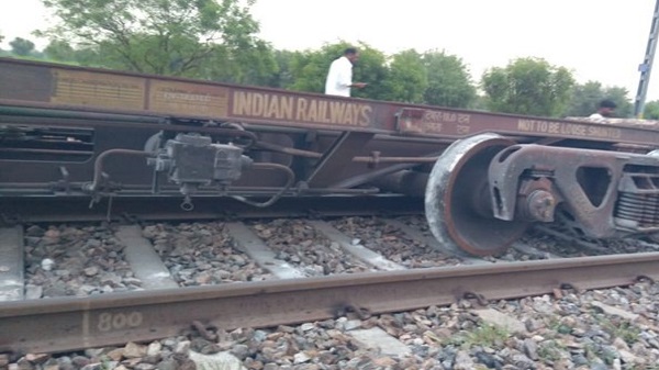 Goods Train Derailed near jaipur phulera route