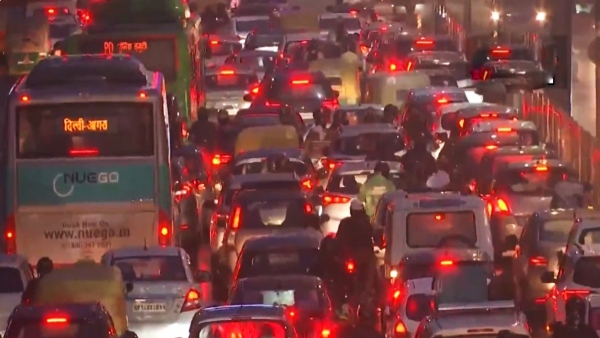 traffic jam in delhi