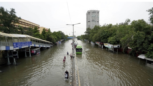 Yamuna water enters Delhi ITO 