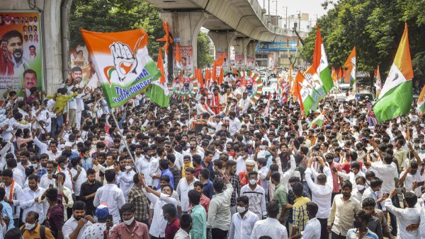  Telangana Congress leaders angry
