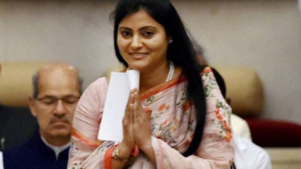 अनुप्रिया पटेल अनुप्रिया पटेल
